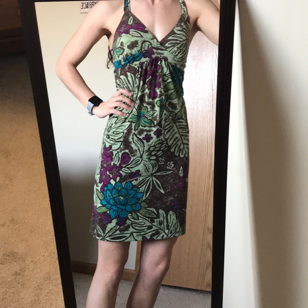 🛍️ Maurices Floral Fitted Dress